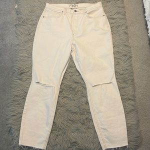 Free People Cream/Off white Jeans. CRVY line.
